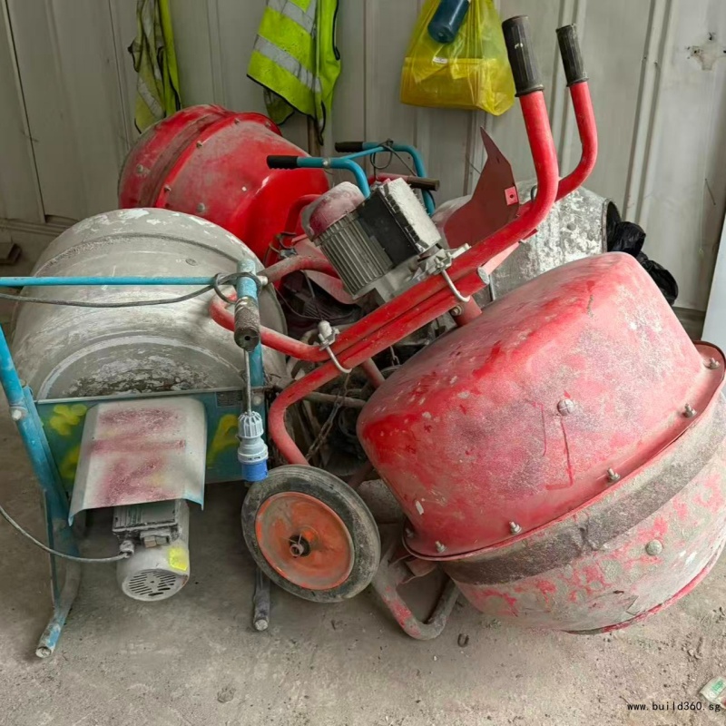 出售3个小型搅拌机