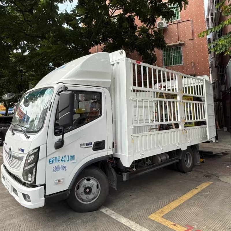 出租一辆15尺木斗高棚罗里车