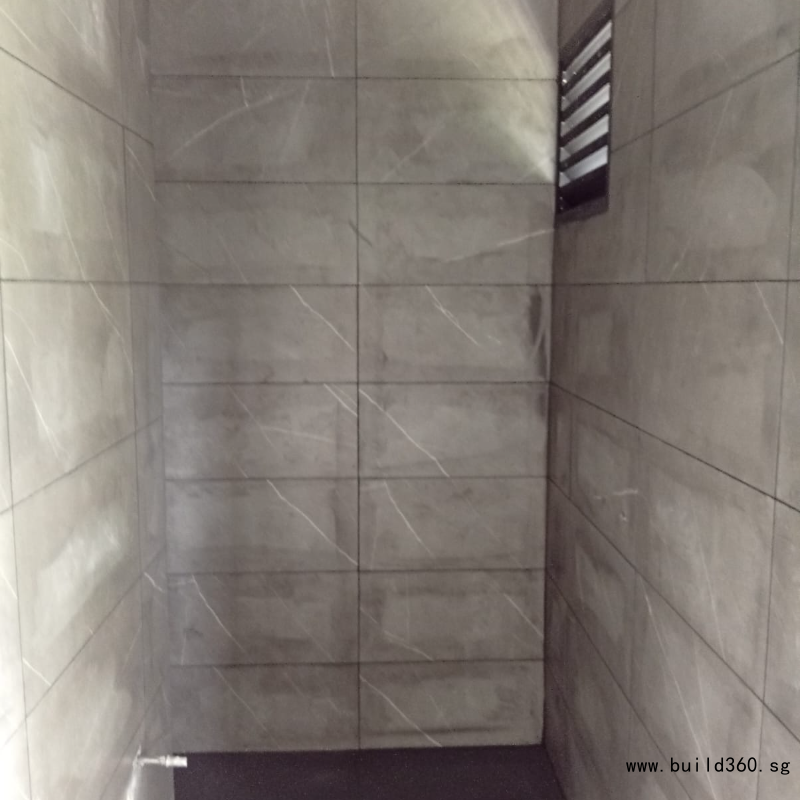 现有华人瓷砖工两个人和抹灰工一人，明天起可以外借.